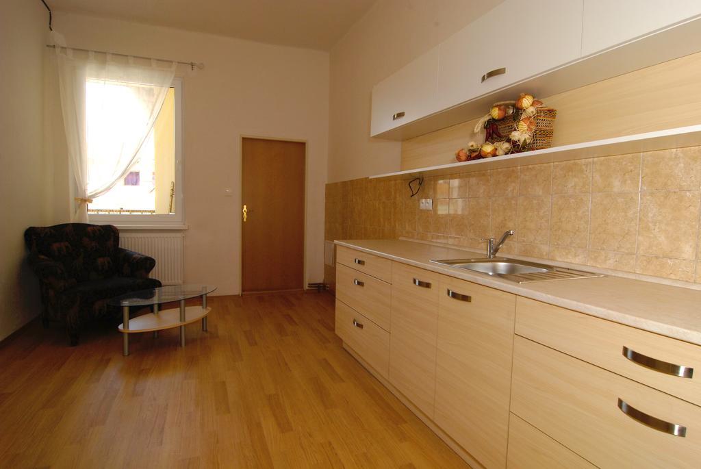 Fontana Pizzeria - Pension Ceske Budejovice Room photo